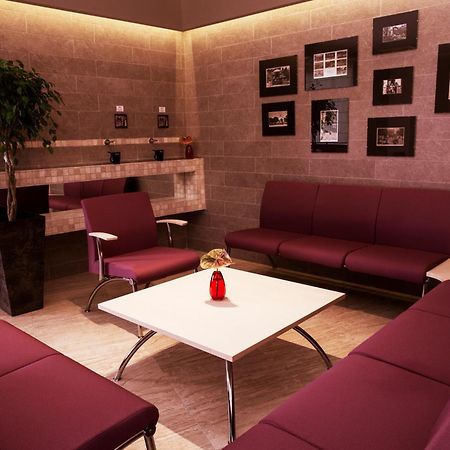 Mirotel Resort And Spa Truskavets Exterior photo 3D rendering of a living room