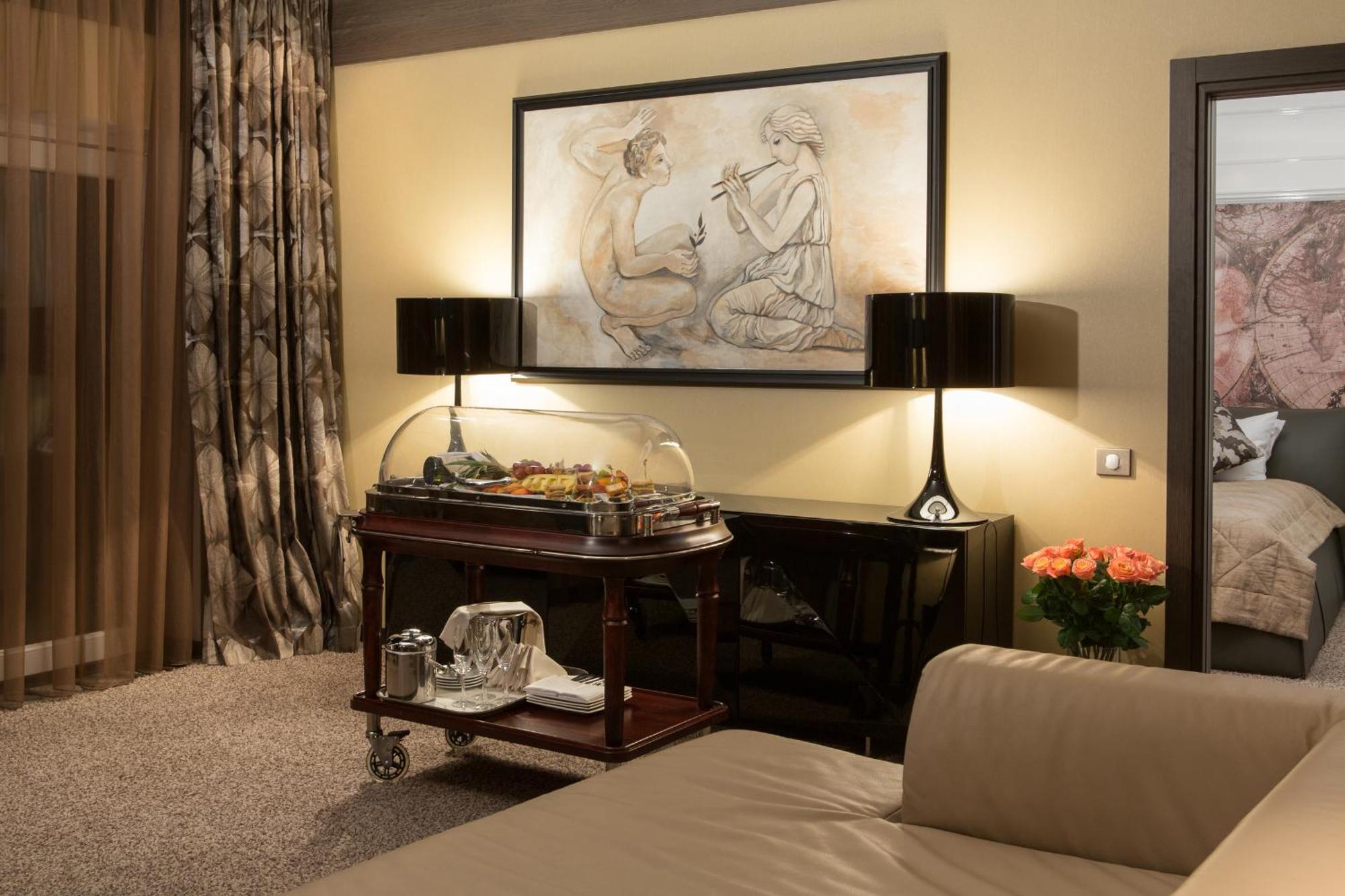 Mirotel Resort And Spa Truskavets Room photo A room designed by the firm